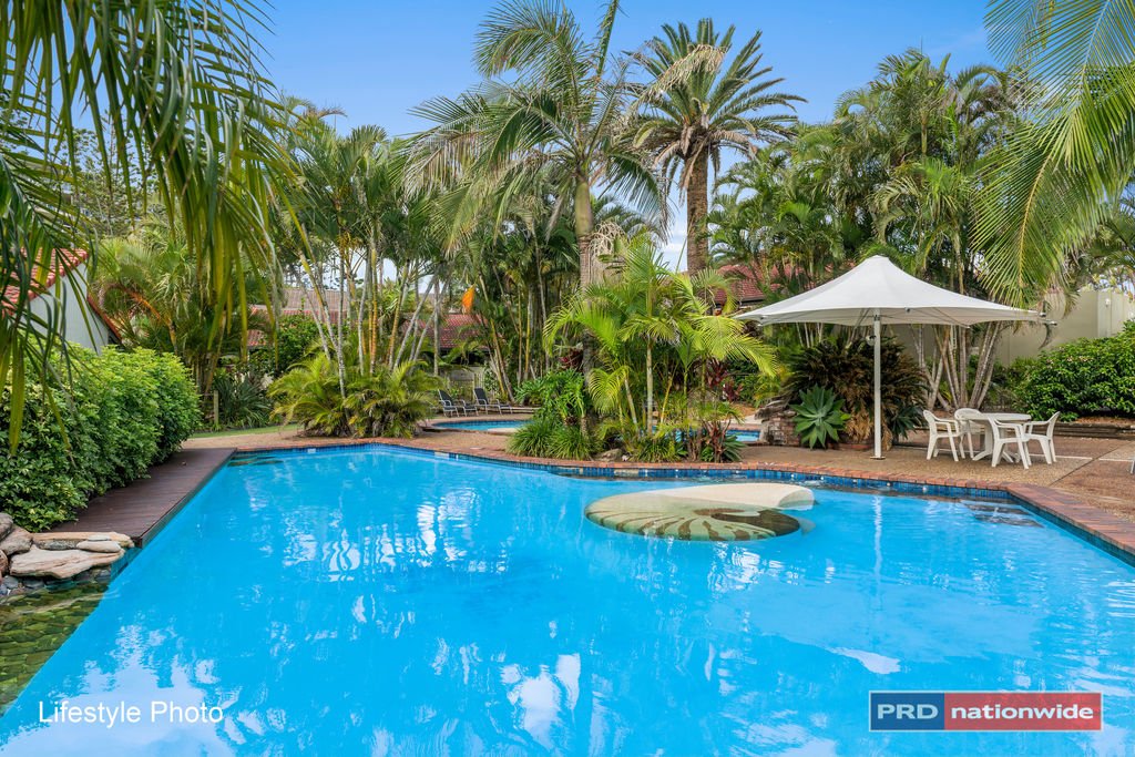 112/8 Solitary Islands Way SAPPHIRE BEACH 11