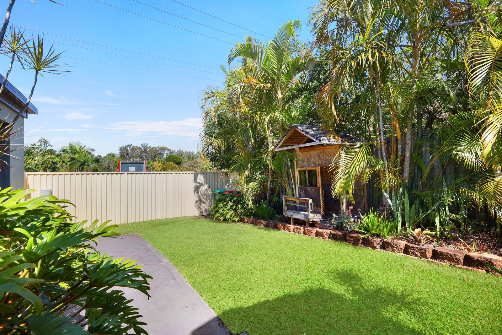 11/283 Cotlew Street West  ASHMORE 10