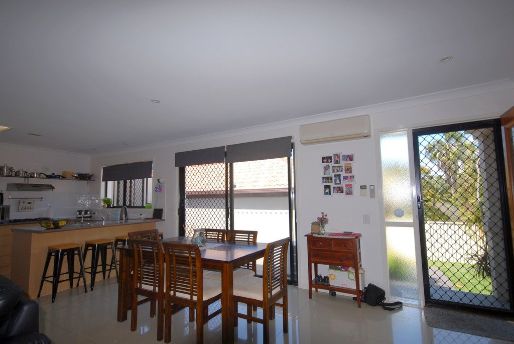 11/283 Cotlew Street West  ASHMORE 3