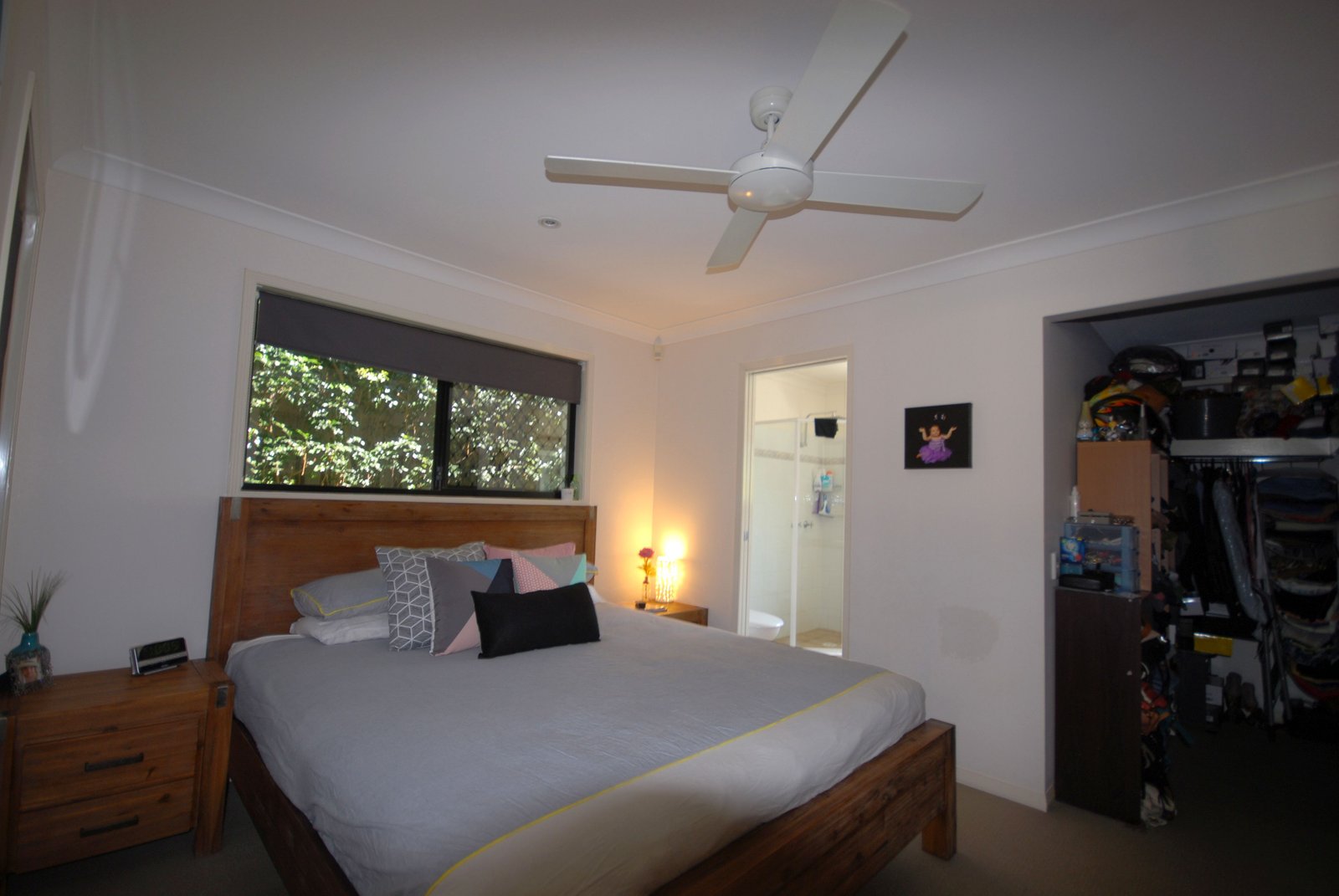 11/283 Cotlew Street West  ASHMORE 5