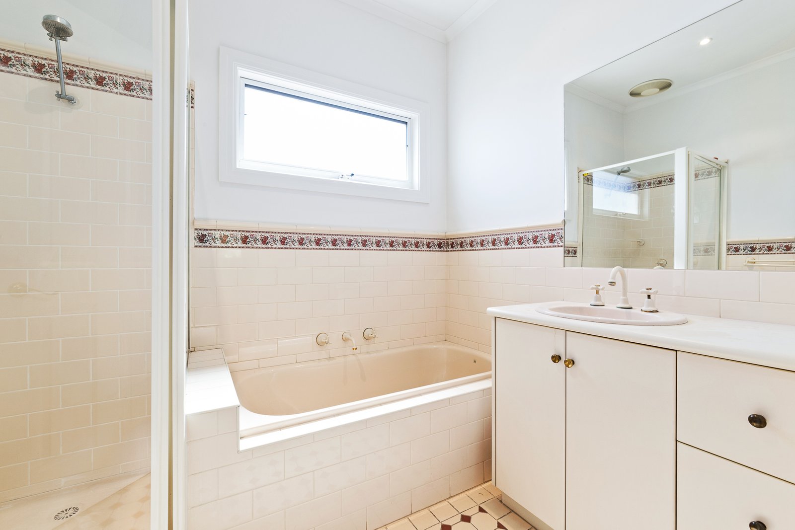 Gallery: 1/129 Dendy Street