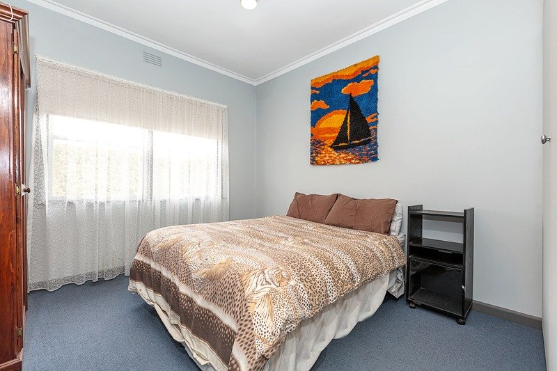 Gallery: 1129 Grevillea Road