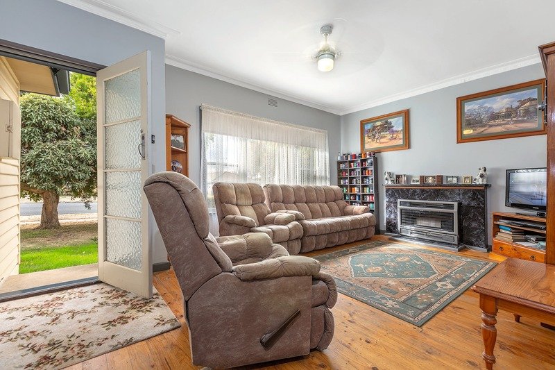 Gallery: 1129 Grevillea Road