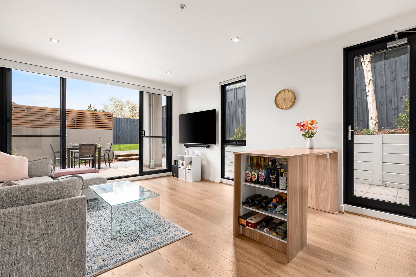 1/1295 Toorak Road, Camberwell, 3124