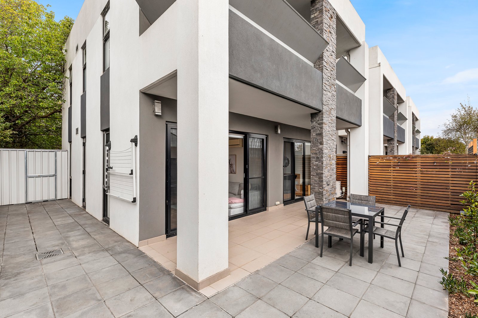 1/1295 Toorak Road, Camberwell, 3124