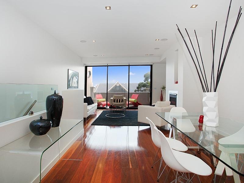 Gallery: 11/297 Dorcas Street