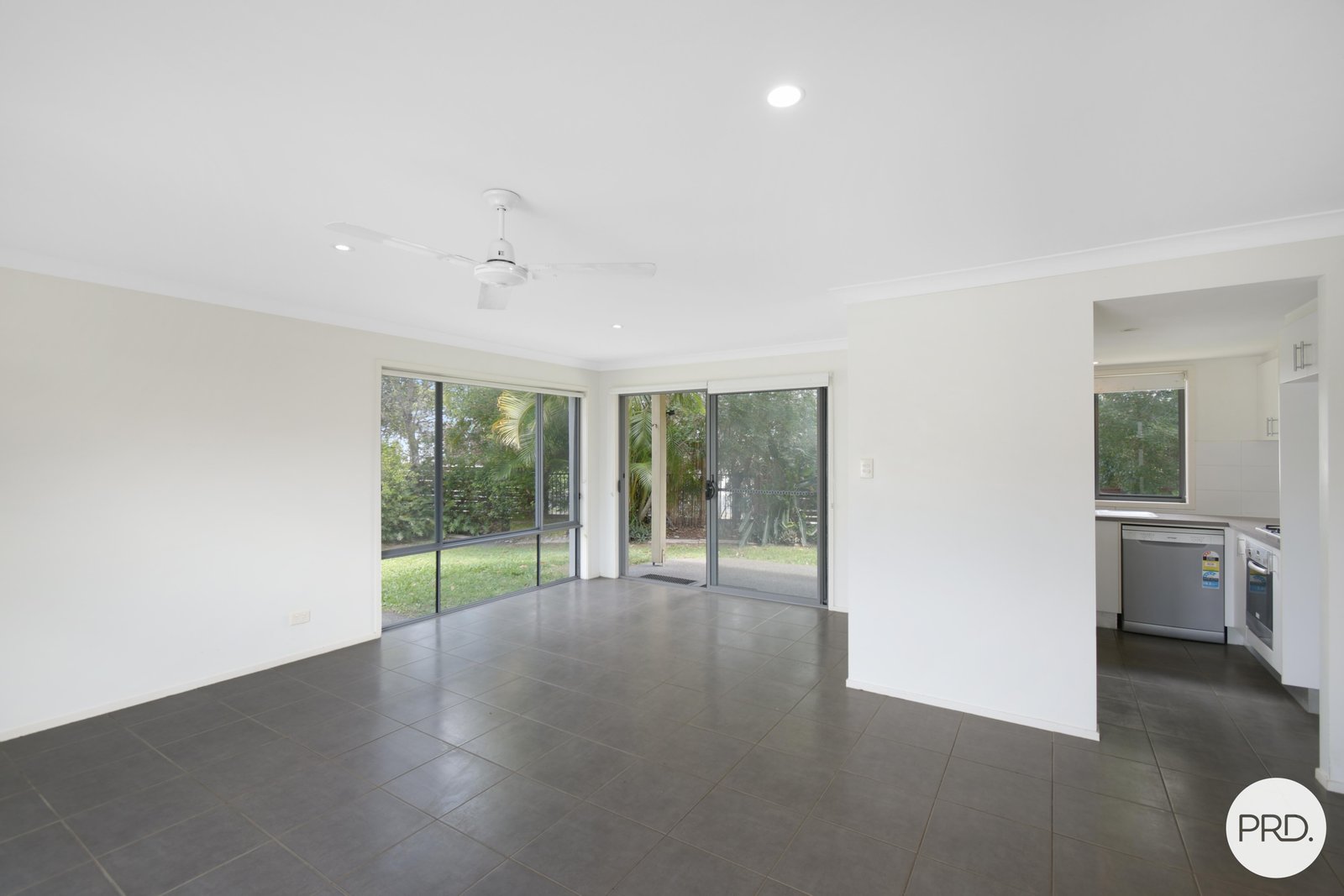 11/3-15 Lennox Circuit POTTSVILLE 2