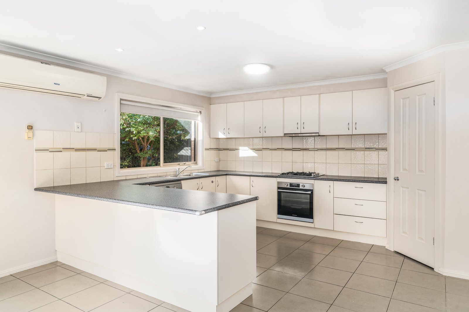Gallery: 1/13-15 Rennie Street