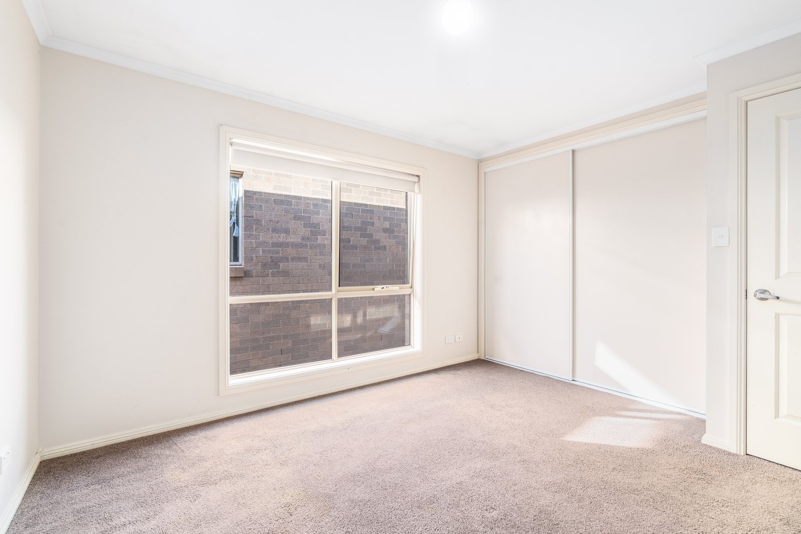 Gallery: 1/13-15 Rennie Street