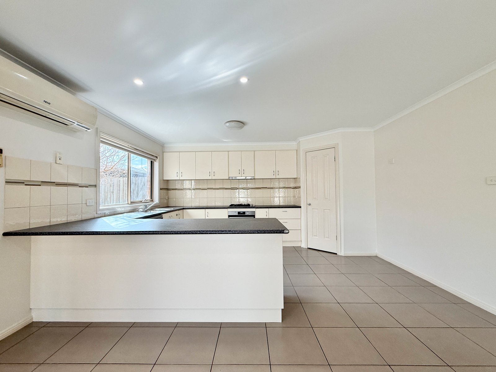 Gallery: 1/13-15 Rennie Street