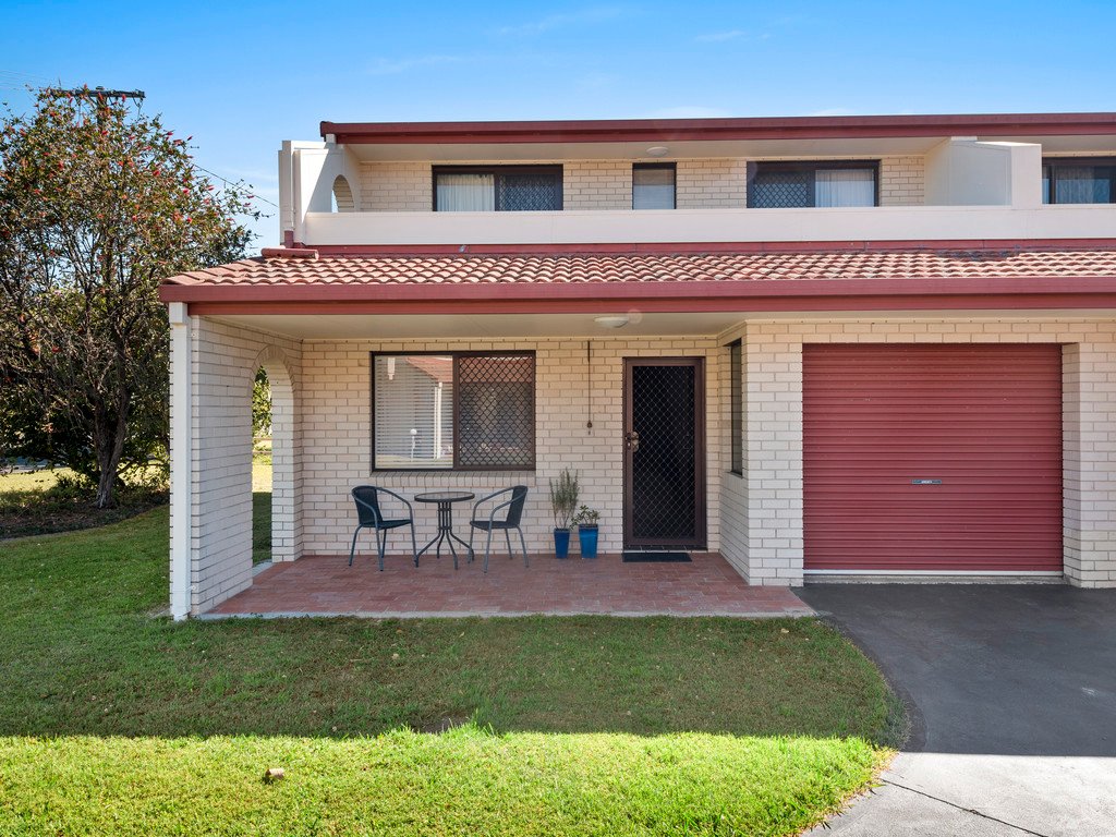 1/13-15 Wybalena Crescent TOORMINA 3