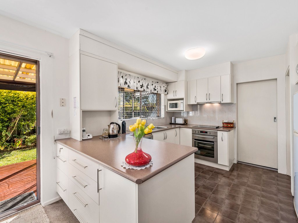 1/13-15 Wybalena Crescent TOORMINA 4