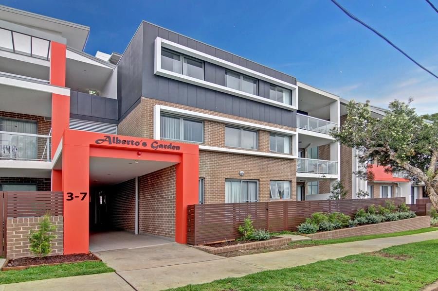 11/3-7 Gover Street PEAKHURST 5