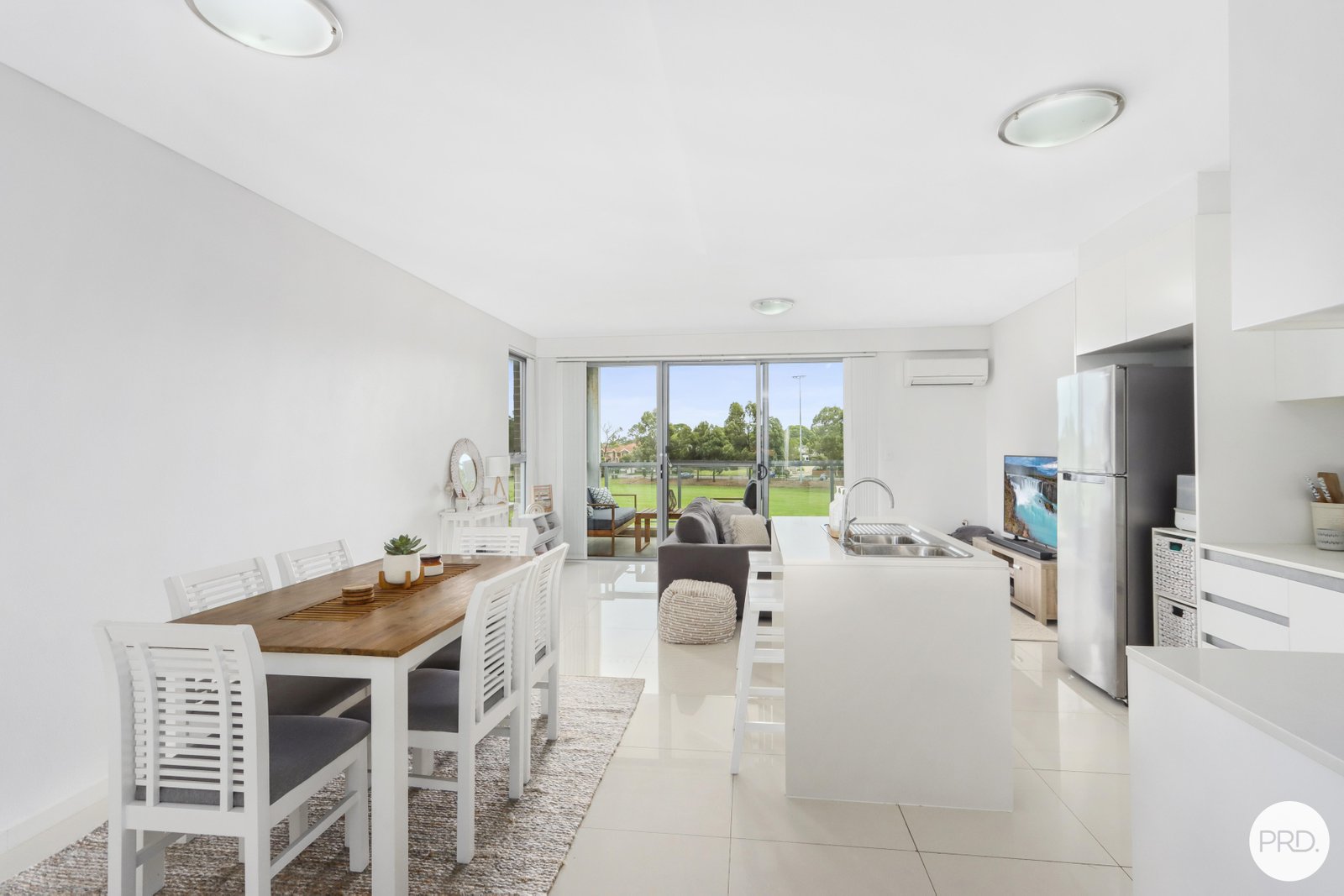 11/3-7 Gover Street PEAKHURST 1