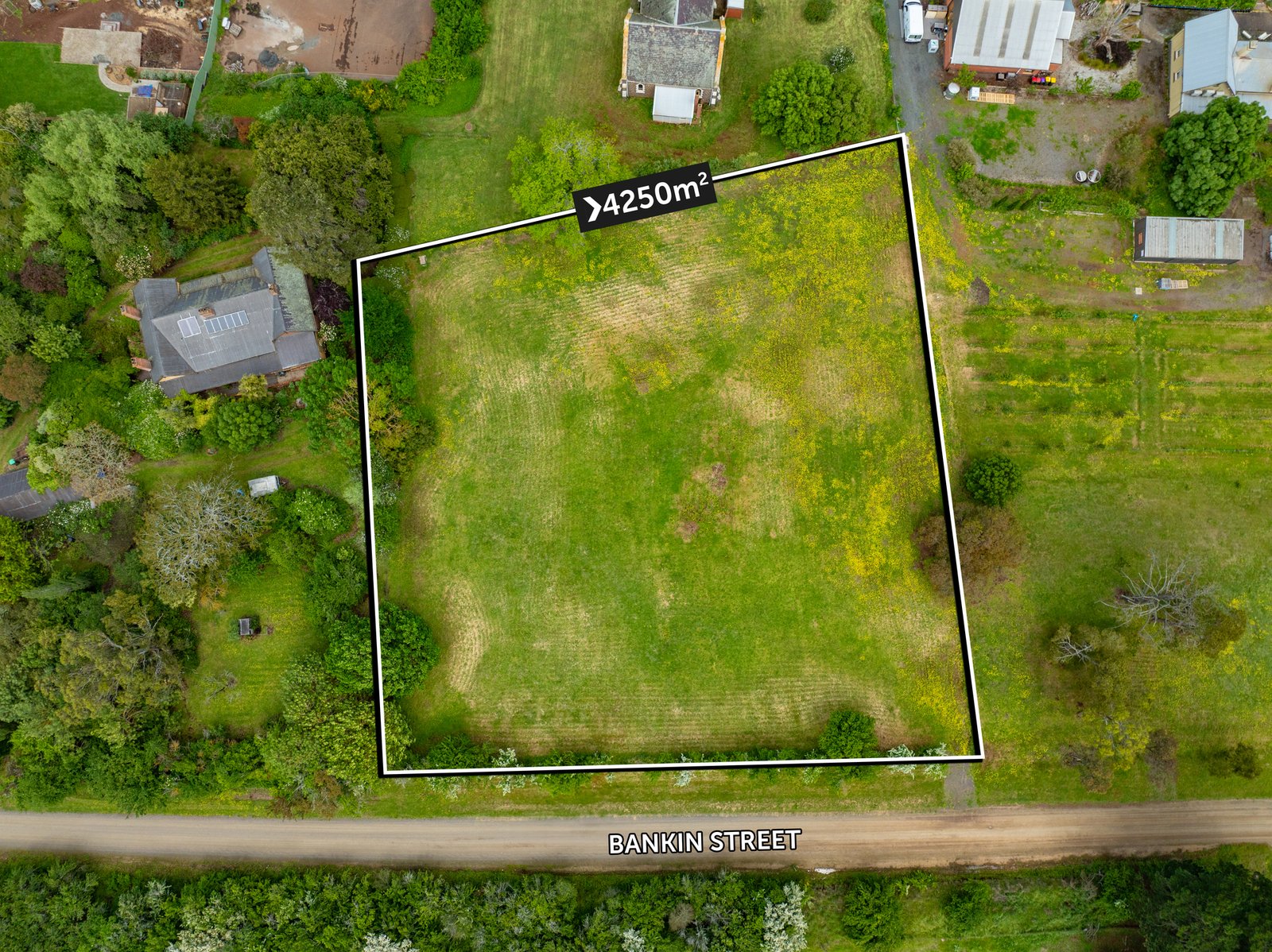 Photos: 113 Bankin Street