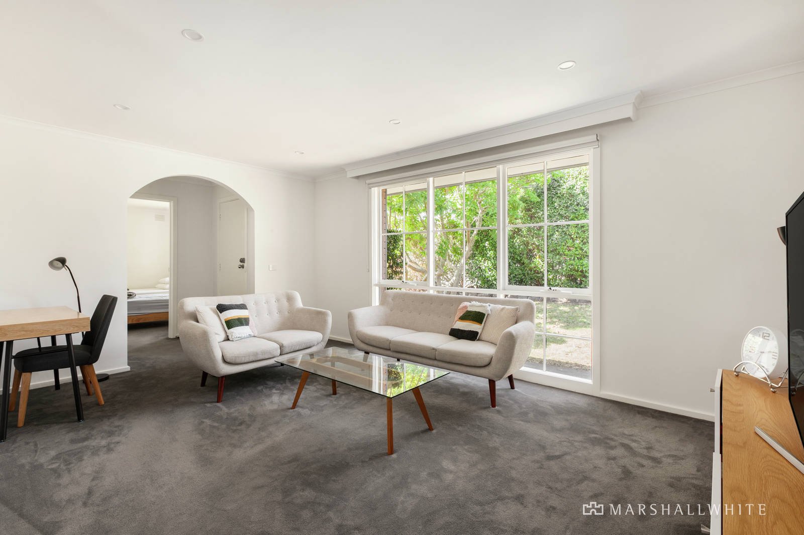 1/13 Benwerrin Road, Surrey Hills, VIC