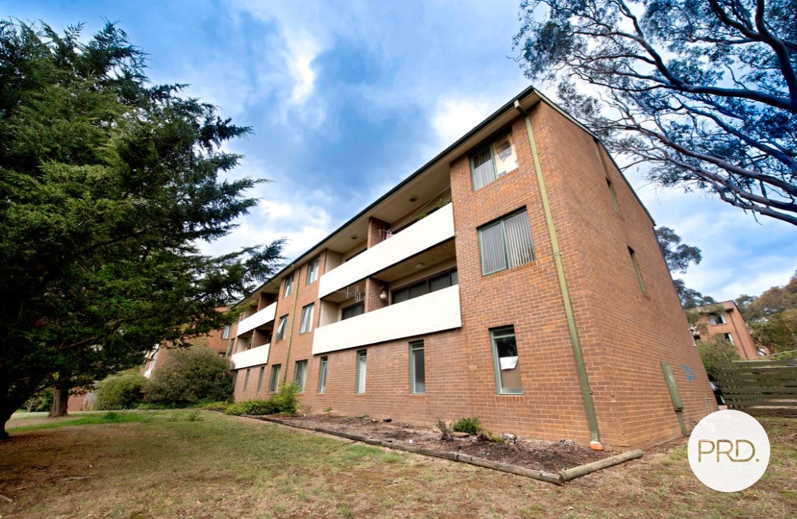 11/3 Bonrook Street HAWKER 3