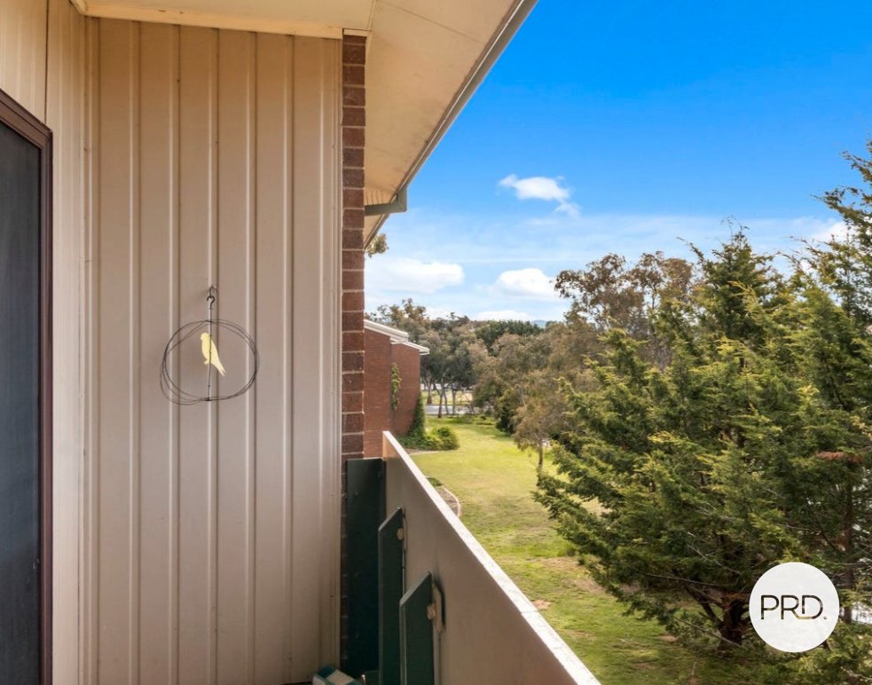 11/3 Bonrook Street HAWKER 6