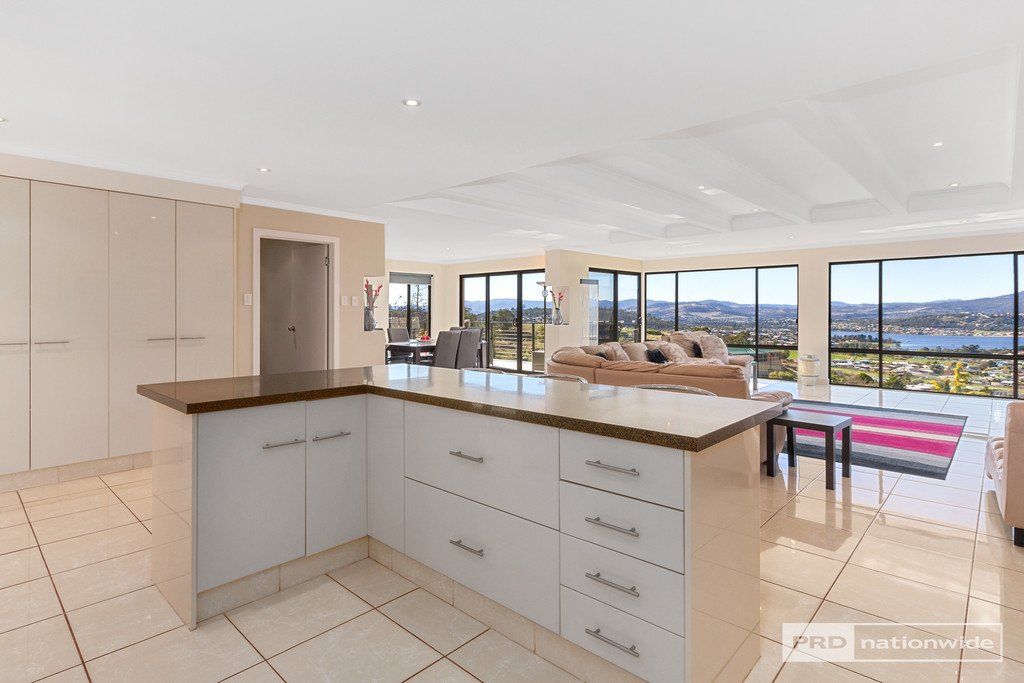 113 Branscombe Road CLAREMONT 13