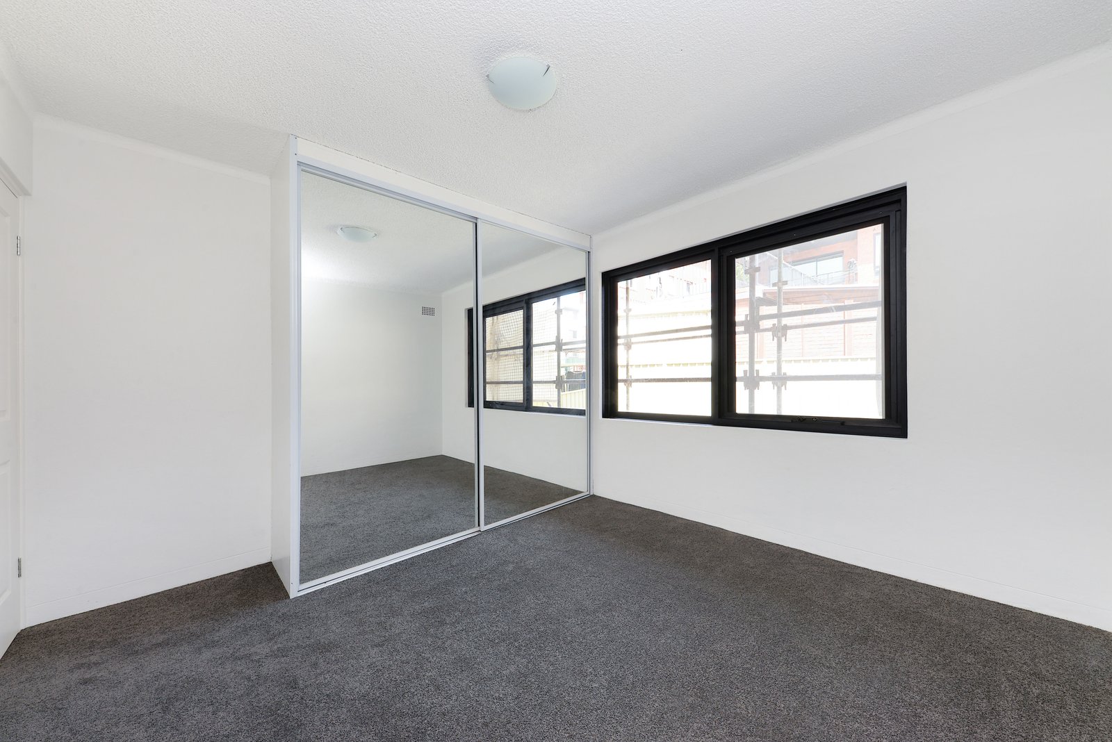 1/13 Brittain Crescent HILLSDALE 4