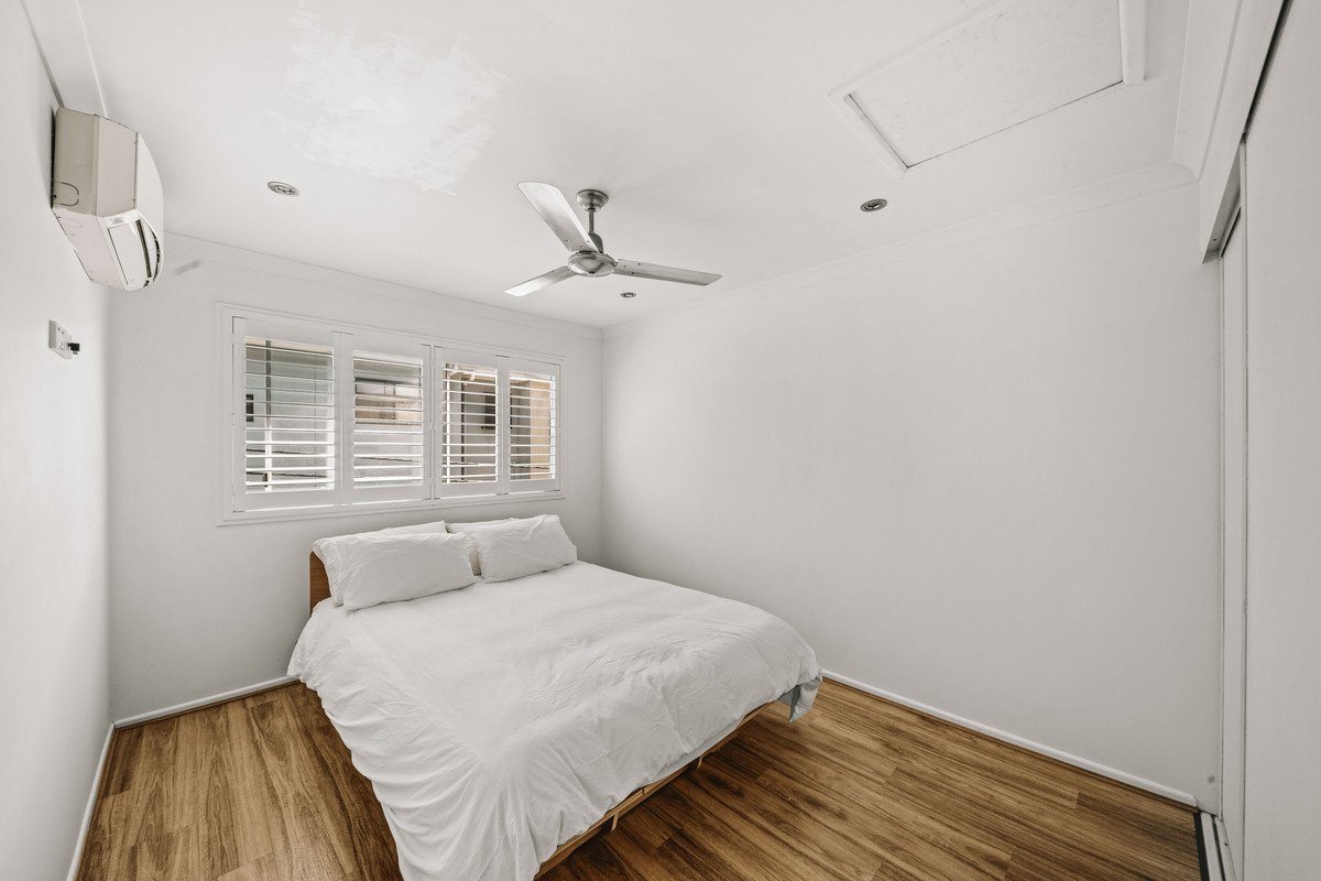 1/13 Bullimah Avenue Burleigh Heads 12