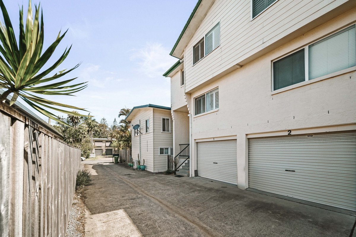 1/13 Bullimah Avenue Burleigh Heads 17