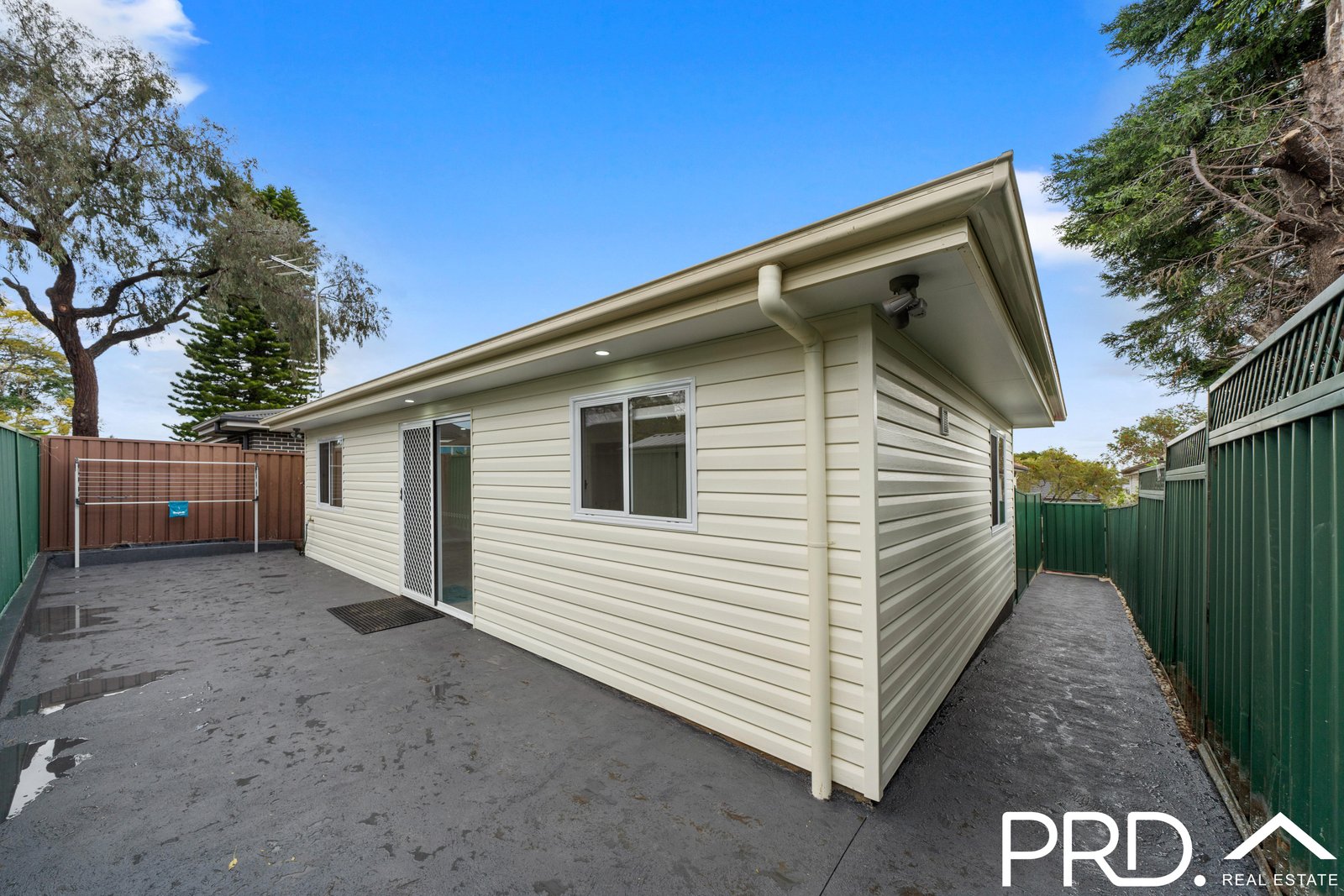 1/13 Clifford Street PANANIA 2