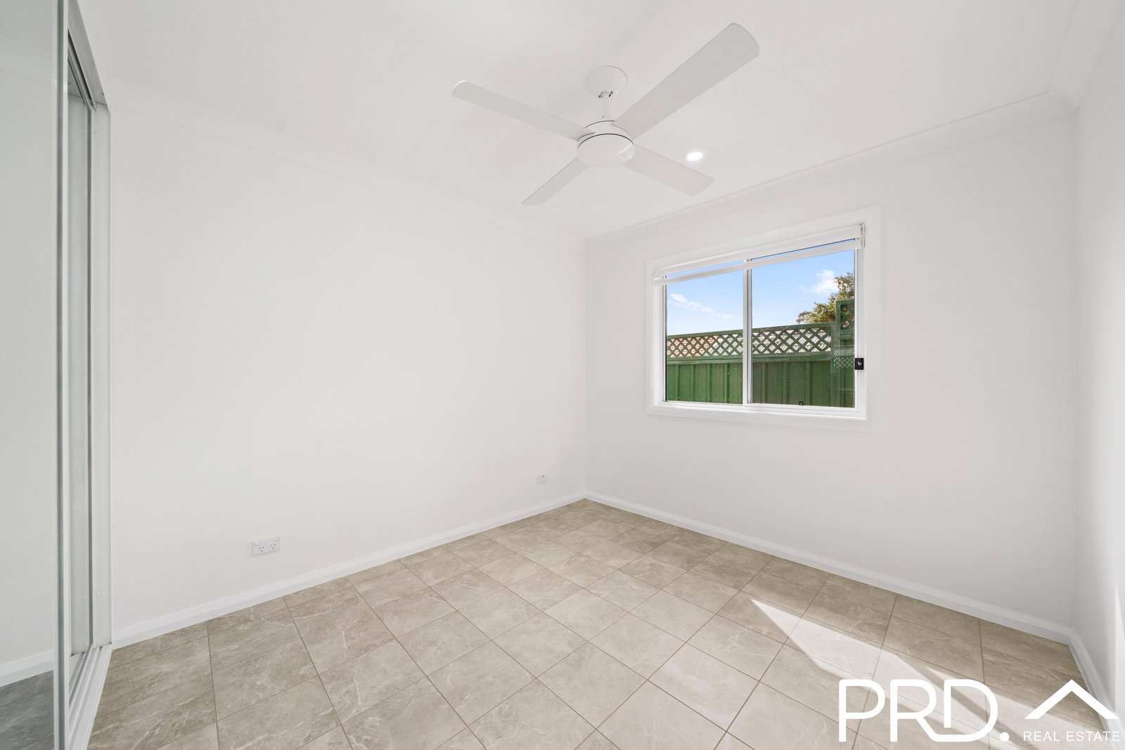 1/13 Clifford Street PANANIA 4