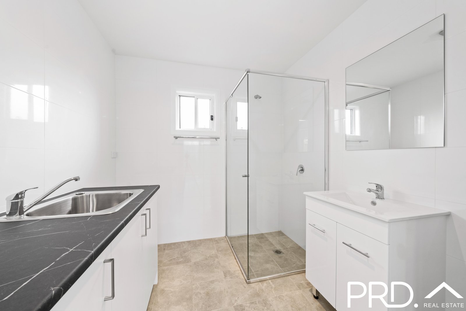 1/13 Clifford Street PANANIA 5