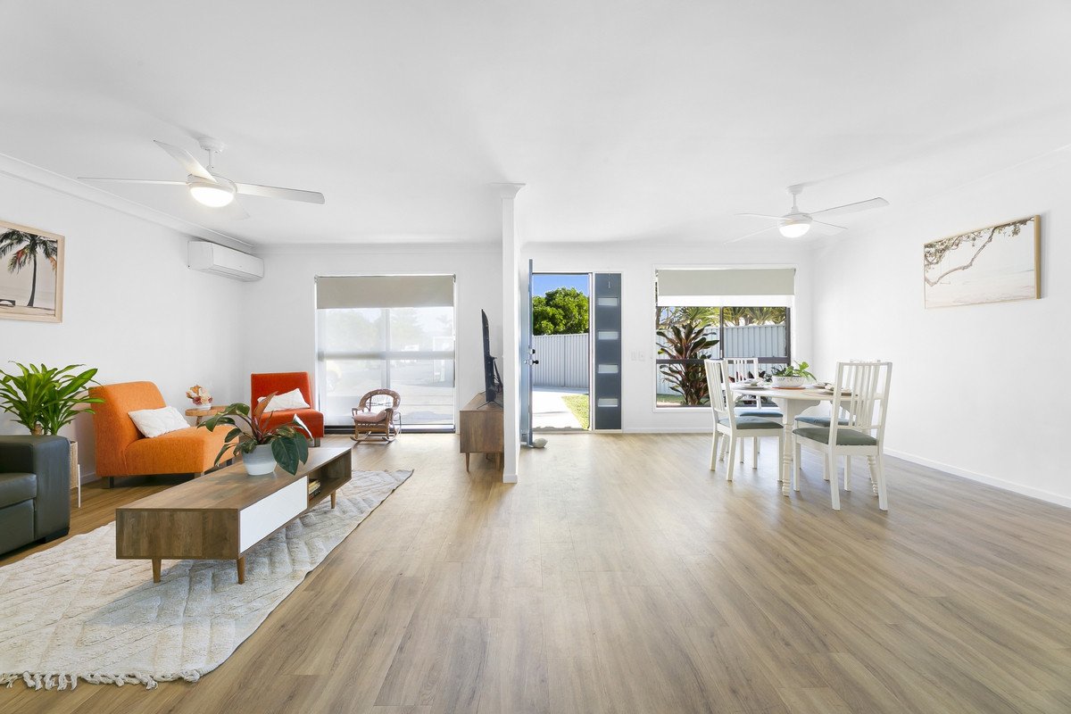 1/13 Crimson Court Miami 4