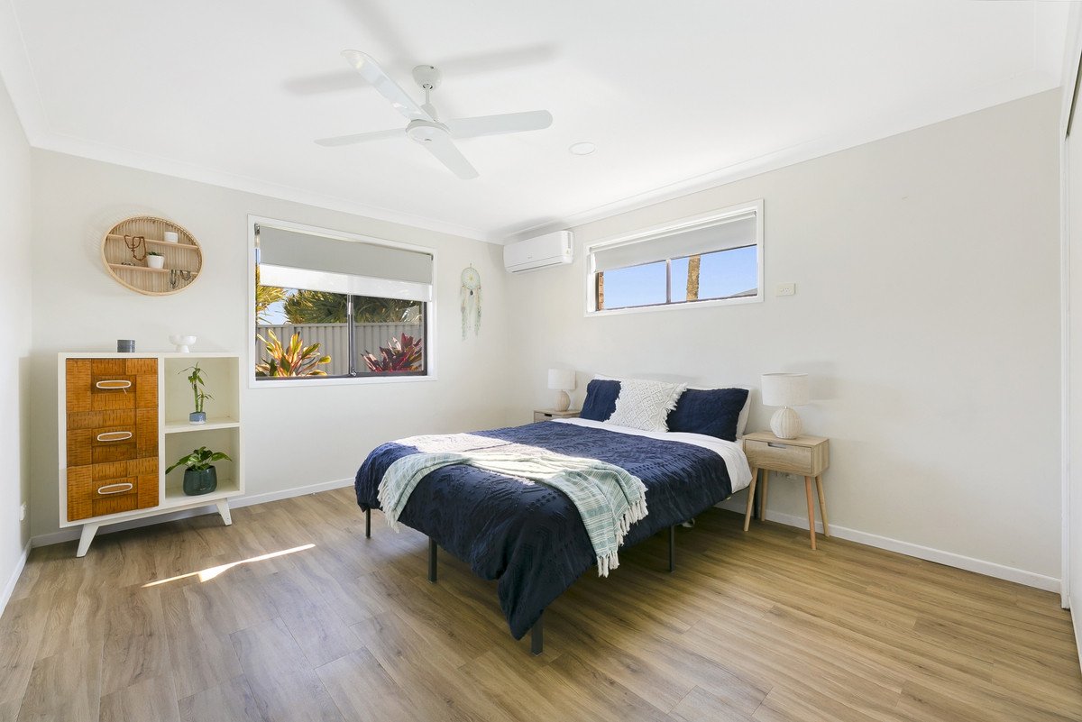 1/13 Crimson Court Miami 6