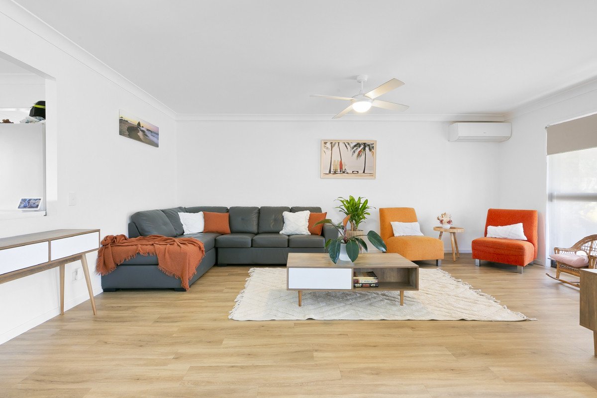 1/13 Crimson Court Miami 10