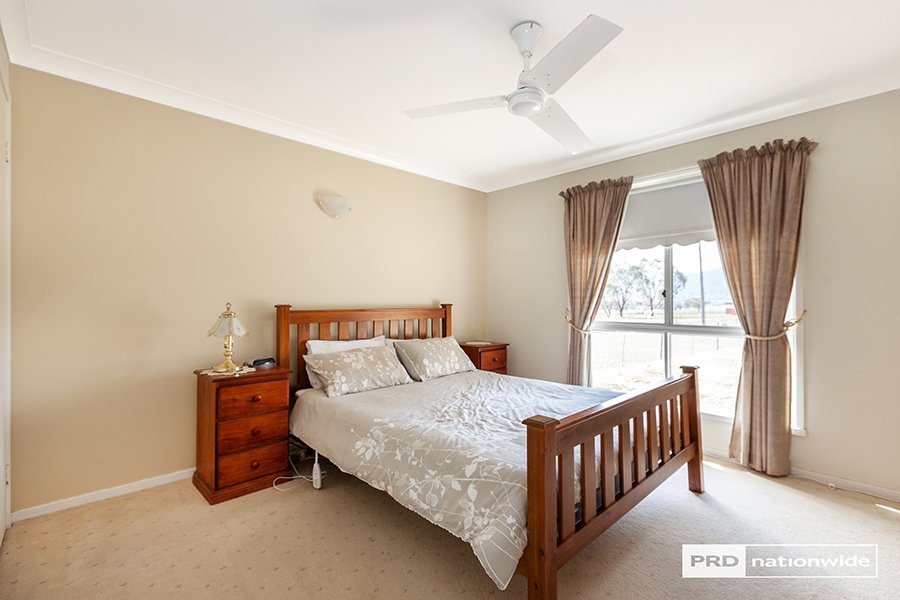 113 Fiona Drive TAMWORTH 10