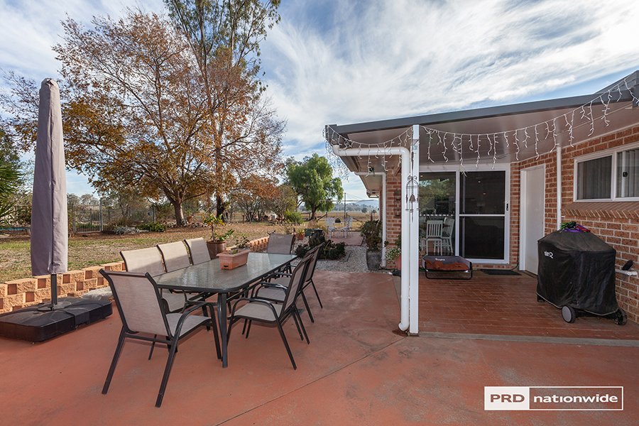 113 Fiona Drive TAMWORTH 15