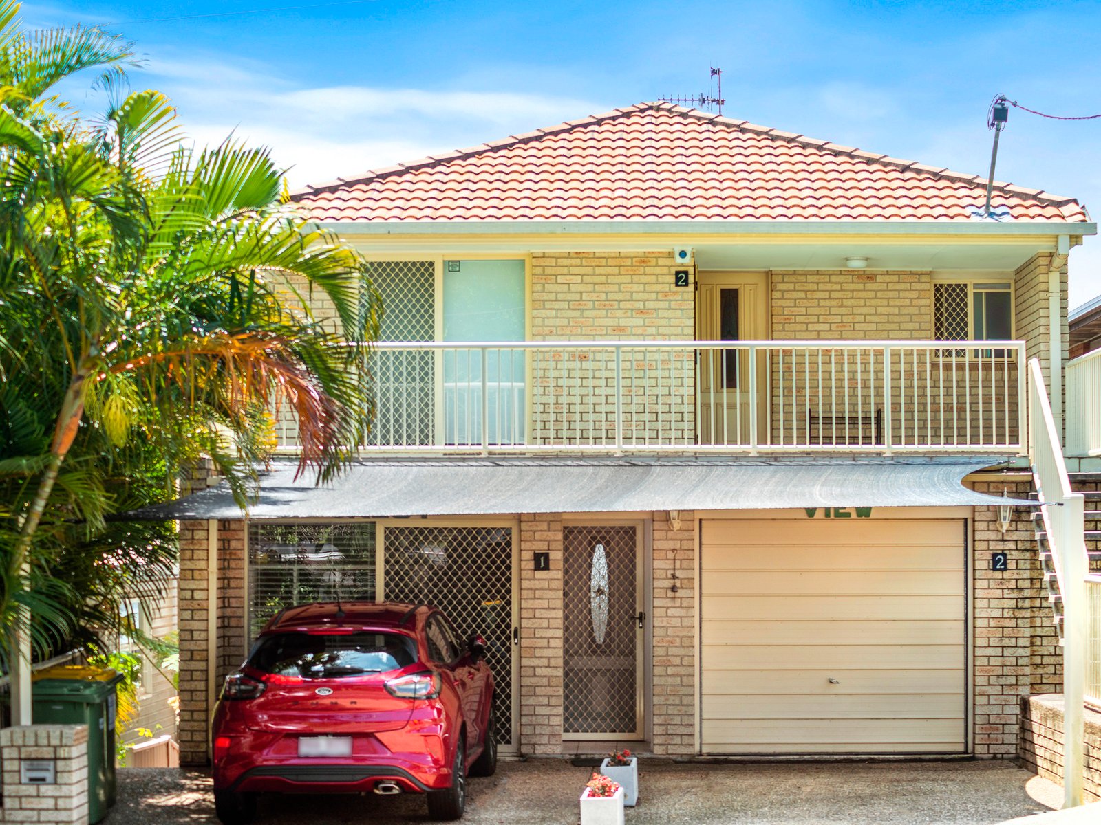 1/13 Hillcrest Avenue TUGUN 4