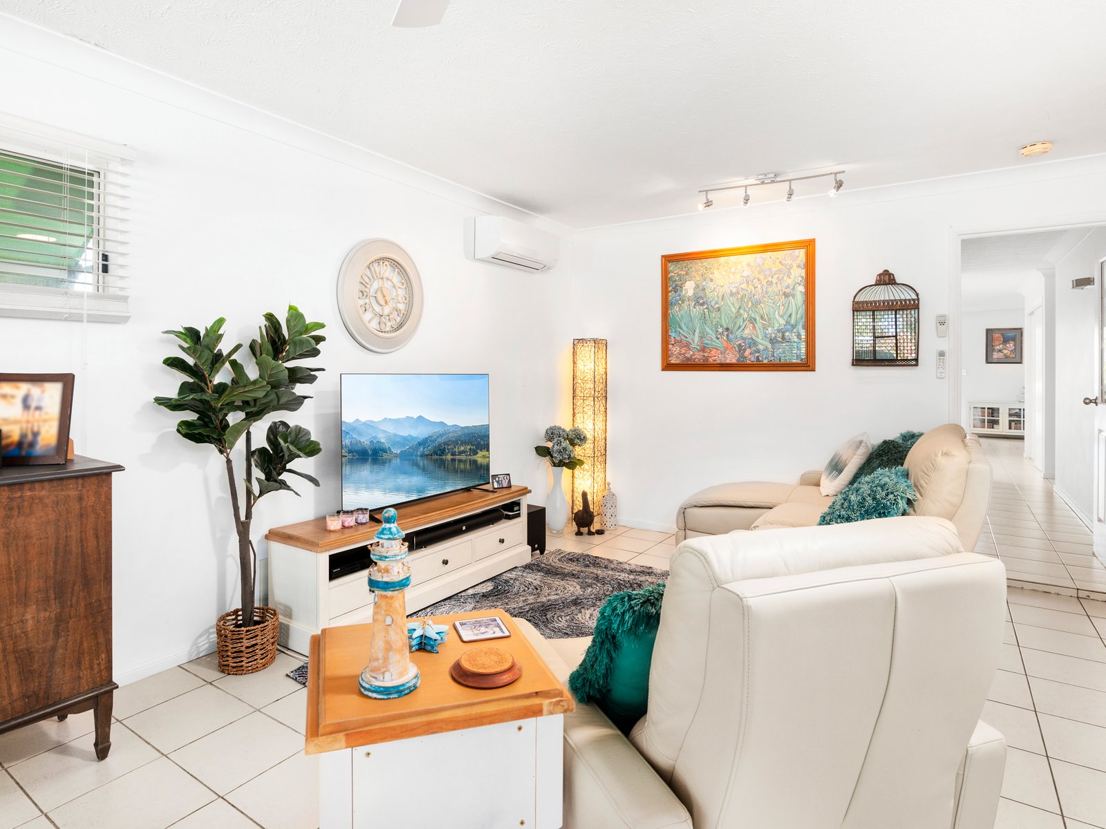 1/13 Hillcrest Avenue TUGUN 8