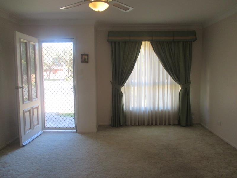 1/13 Illoura Street TAMWORTH 5