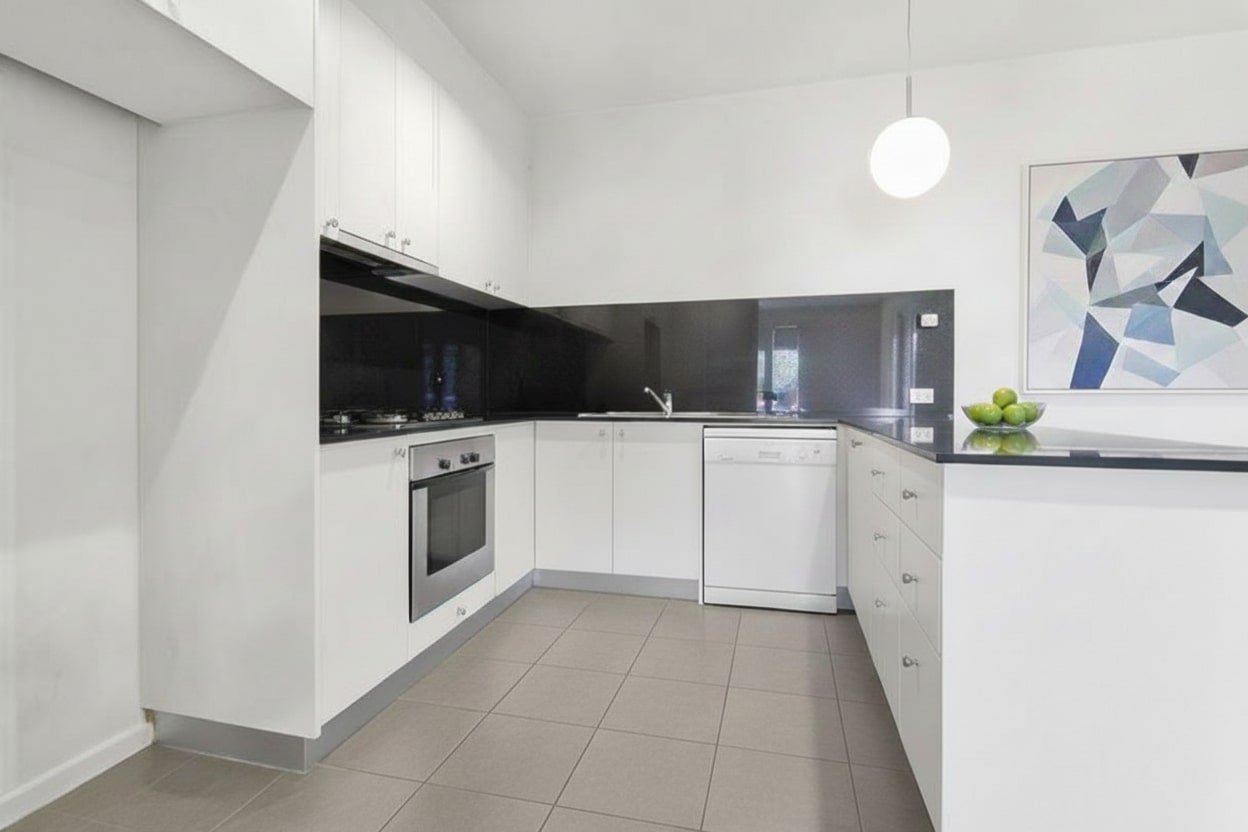 Real Estate and Property in 1/13 Irving Avenue, Prahran, VIC