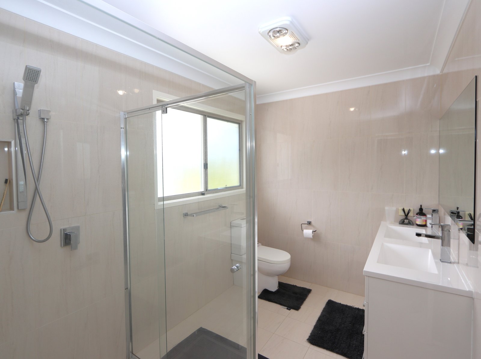 1/13 Jowett Street COOMERA 6