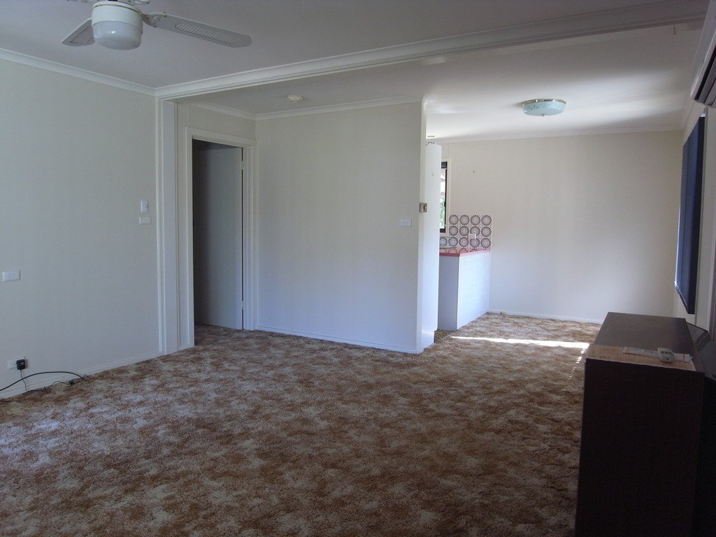 113 King St  TUMBARUMBA 5