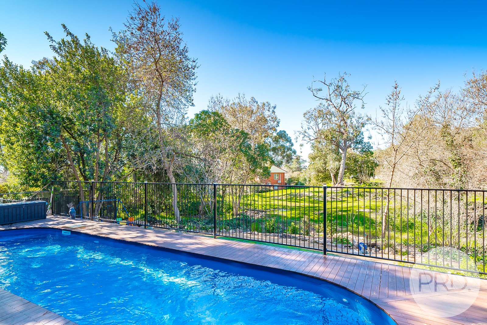 113 Lake Albert Road WAGGA WAGGA 8