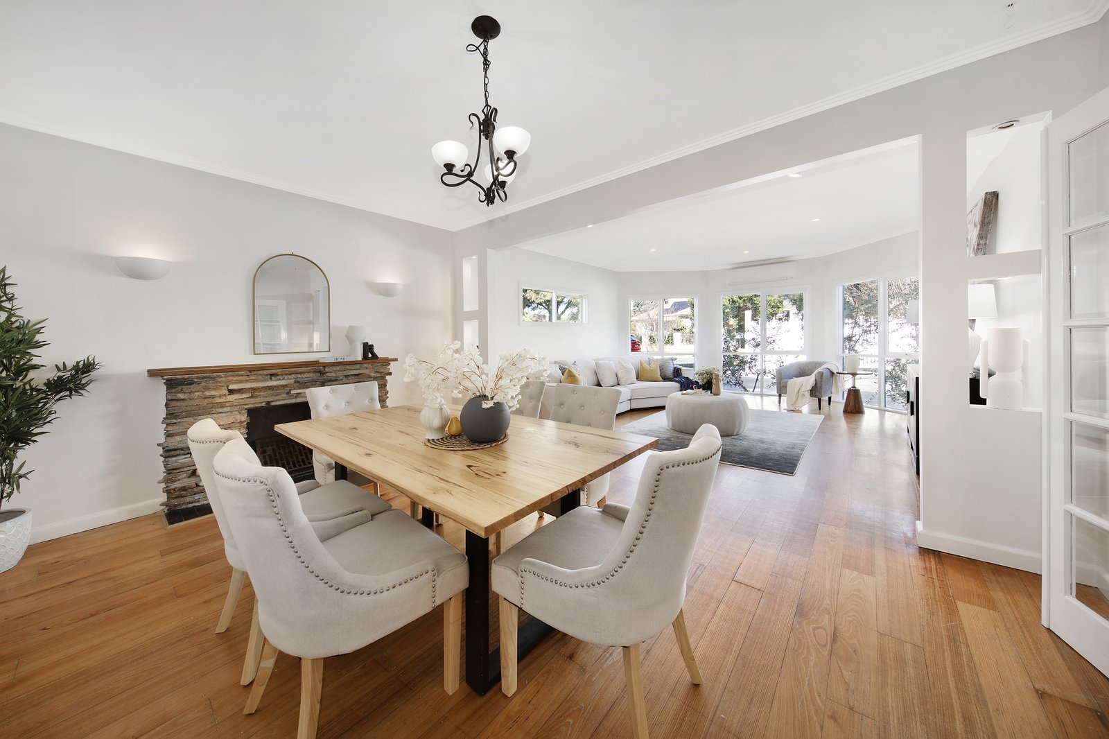 Gallery: 1/13 Latham Street