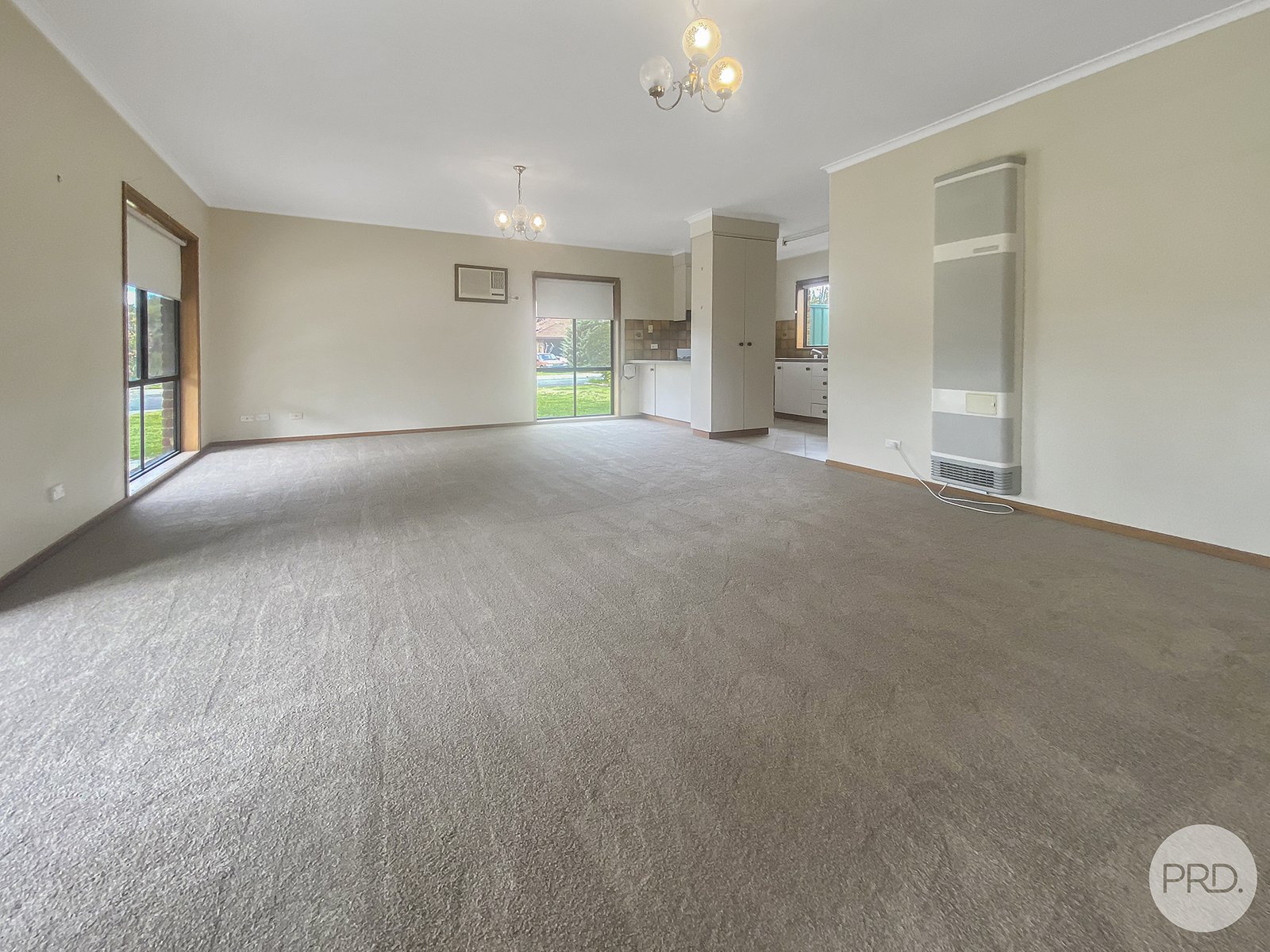 1/13 Louey Drive WHITE HILLS 3
