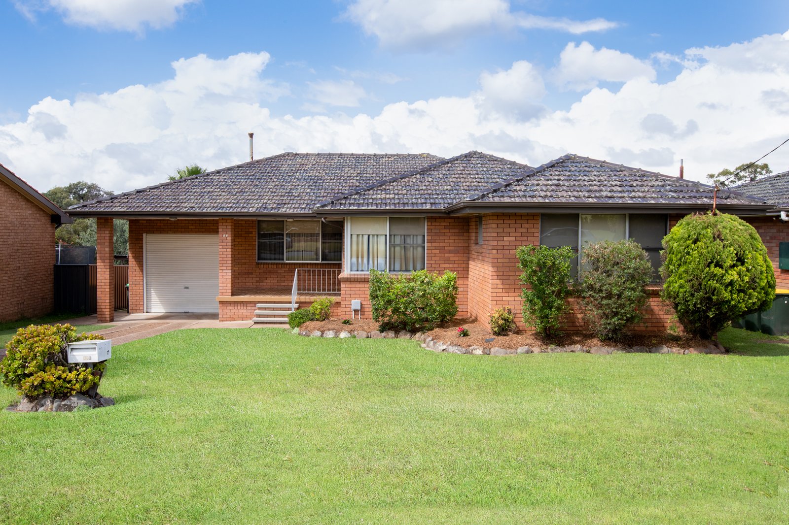 113 Maize Street TENAMBIT 1