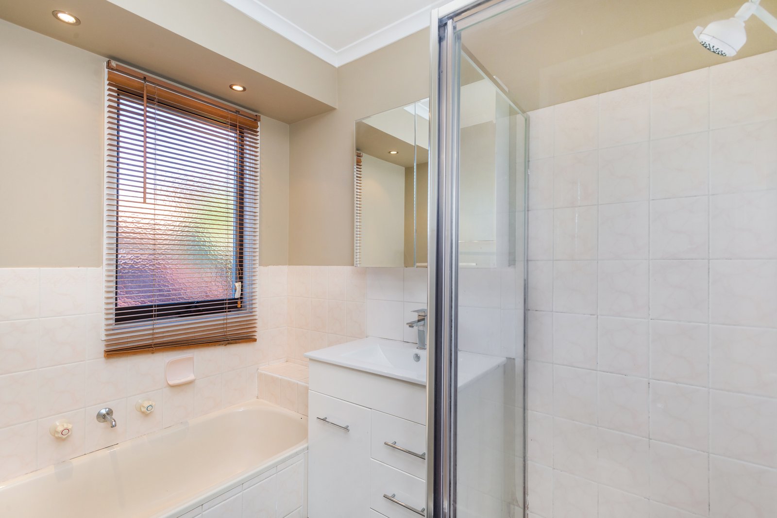 Gallery: 11/3 McIntosh Court