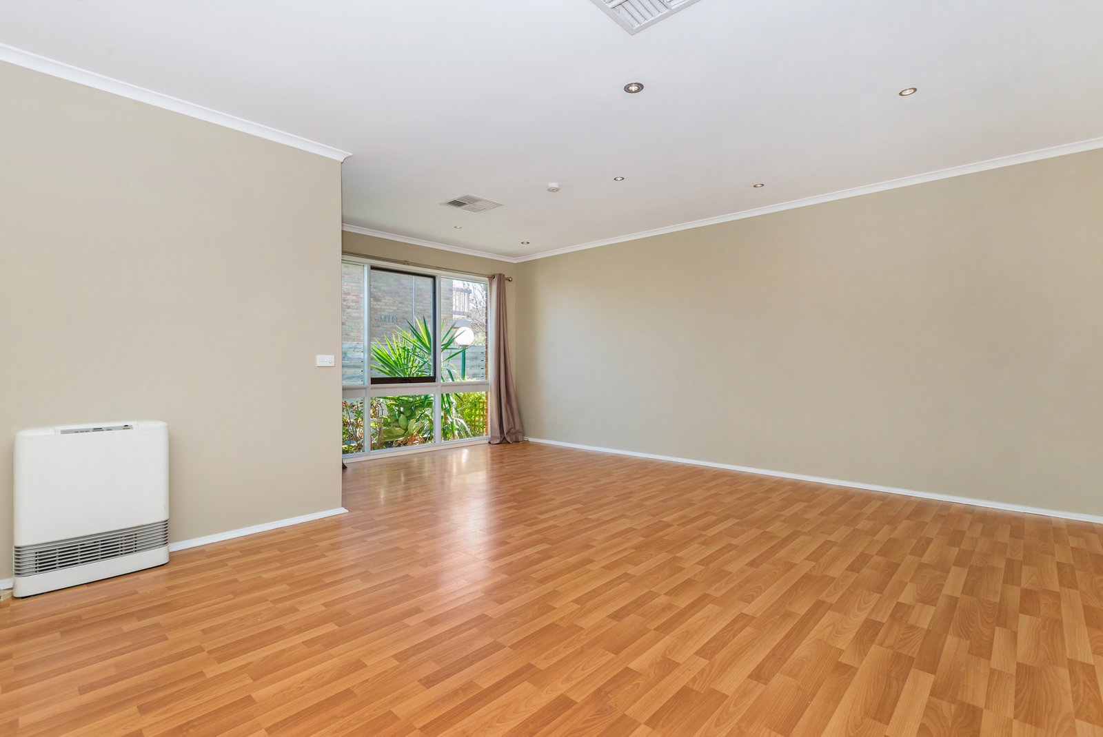 Gallery: 11/3 McIntosh Court
