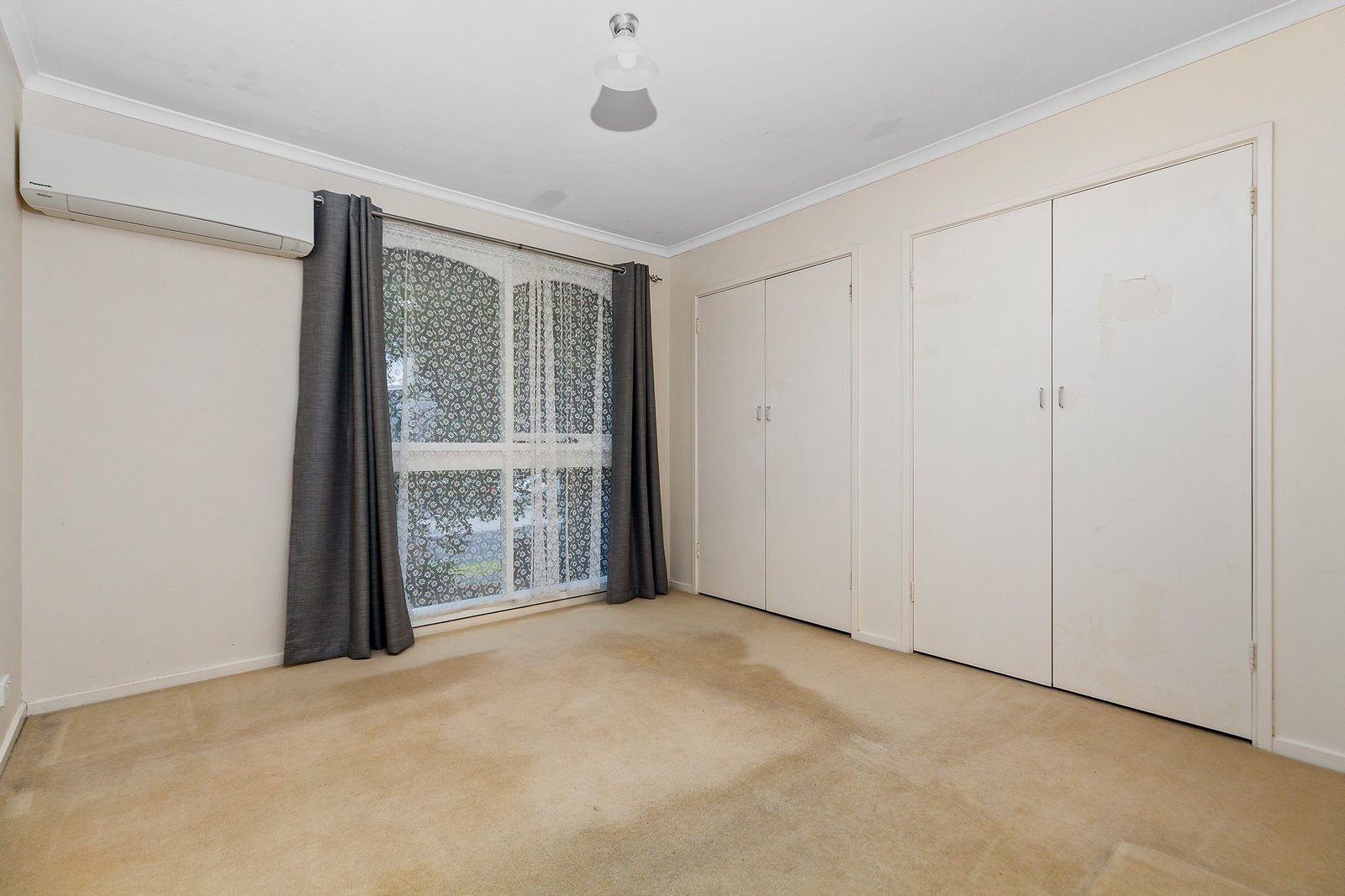 Real Estate and Property in 1/13 Poplar Street, Box Hill, VIC
