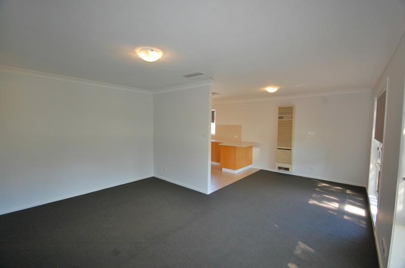 113 Raye Street TOLLAND 3