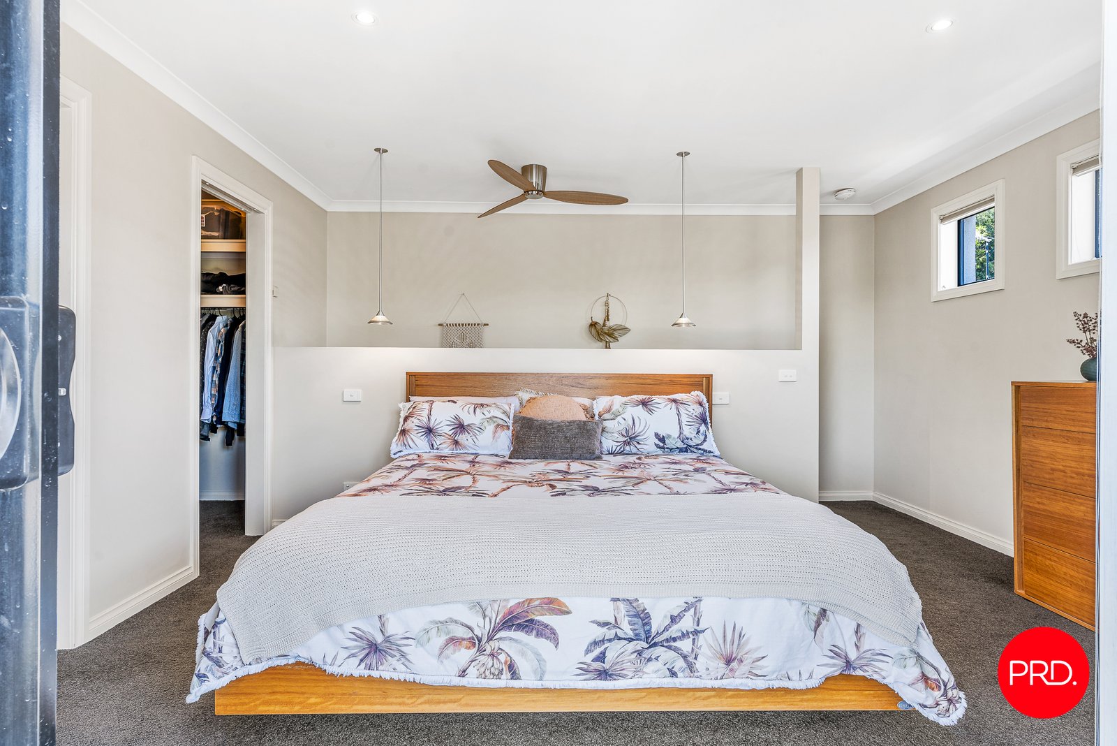 1/13 Roslyn Court KENNINGTON 14