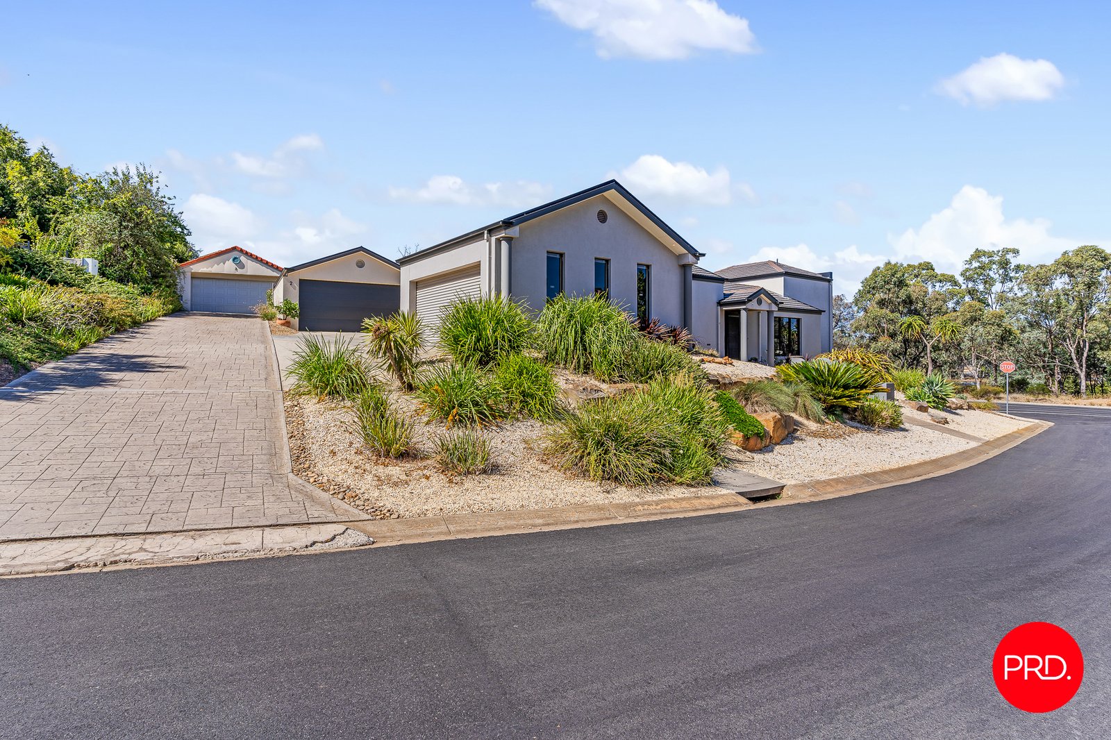 1/13 Roslyn Court KENNINGTON 23